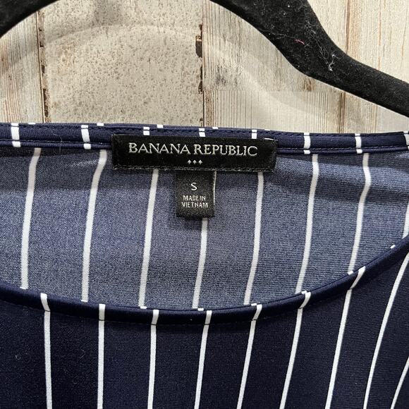 Banana Republic Navy White Stripe Ruffle Sleeve Peekaboo Blouse Womens Small - Picture 2 of 7